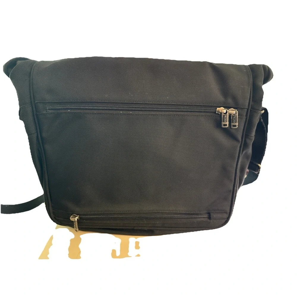 Tumi Shoulder Bag 26175D4 Black Cut Out Flap Messenger Alpha Bag Expandable‎